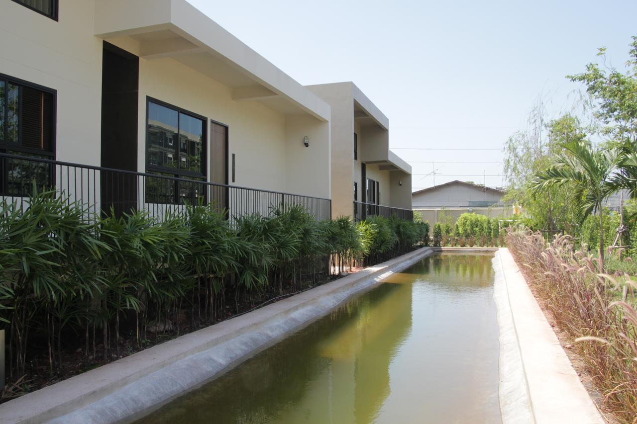 The Residence Thepkanjana Ban Khlong Krathum Baen Екстер'єр фото