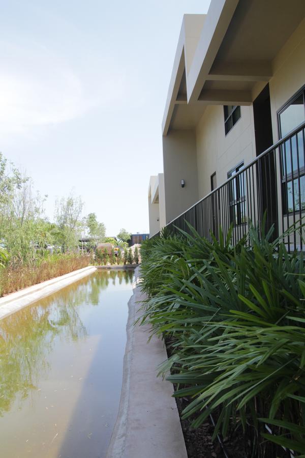 The Residence Thepkanjana Ban Khlong Krathum Baen Екстер'єр фото
