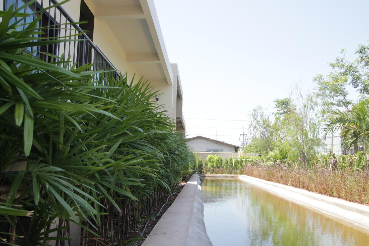 The Residence Thepkanjana Ban Khlong Krathum Baen Екстер'єр фото